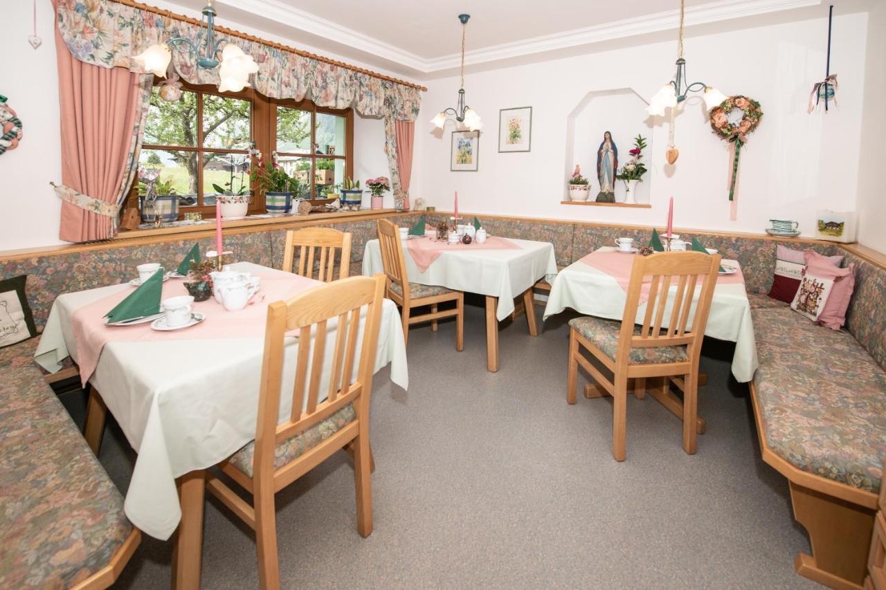 Appartement-Pension Fahrnberggut Rauris Bagian luar foto