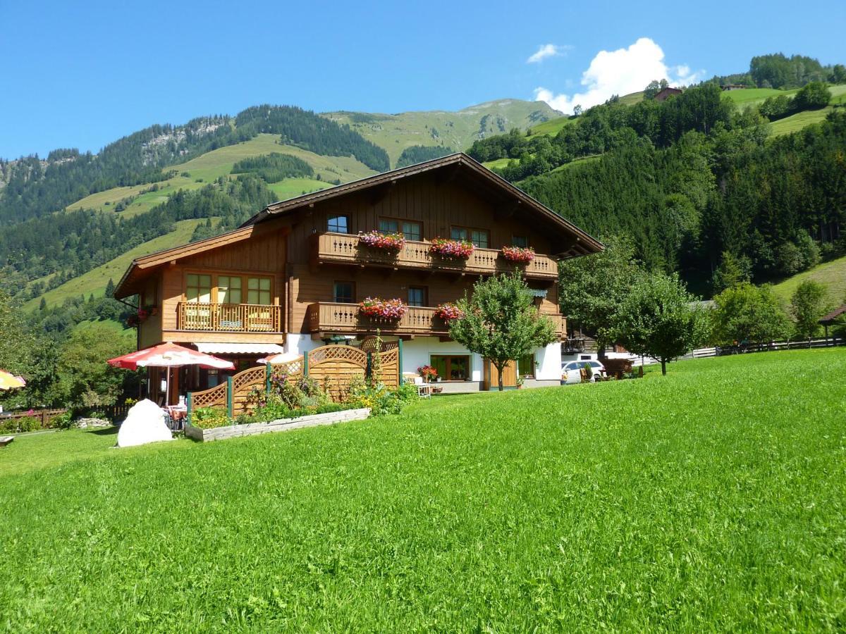 Appartement-Pension Fahrnberggut Rauris Bagian luar foto