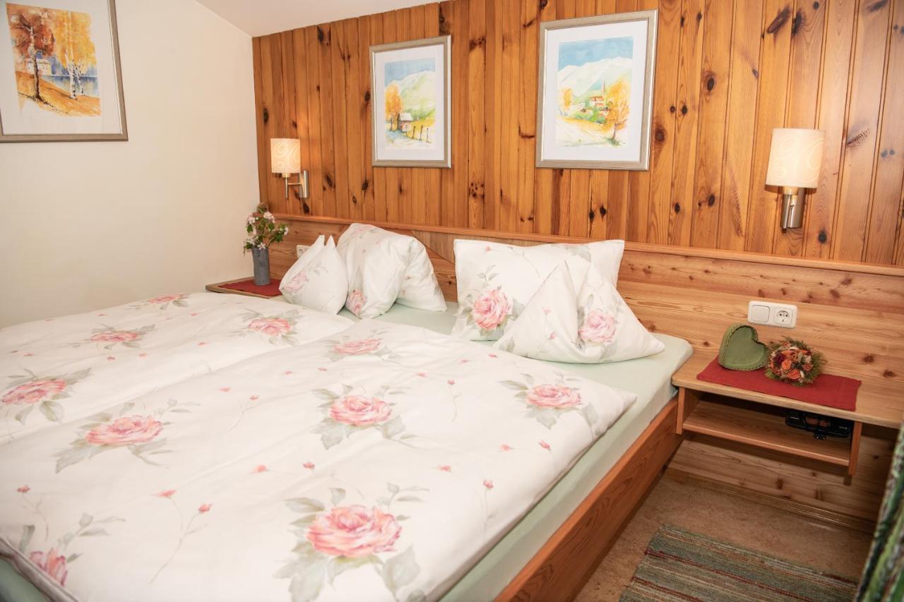 Appartement-Pension Fahrnberggut Rauris Bagian luar foto