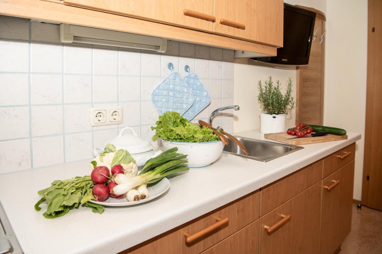 Appartement-Pension Fahrnberggut Rauris Bagian luar foto